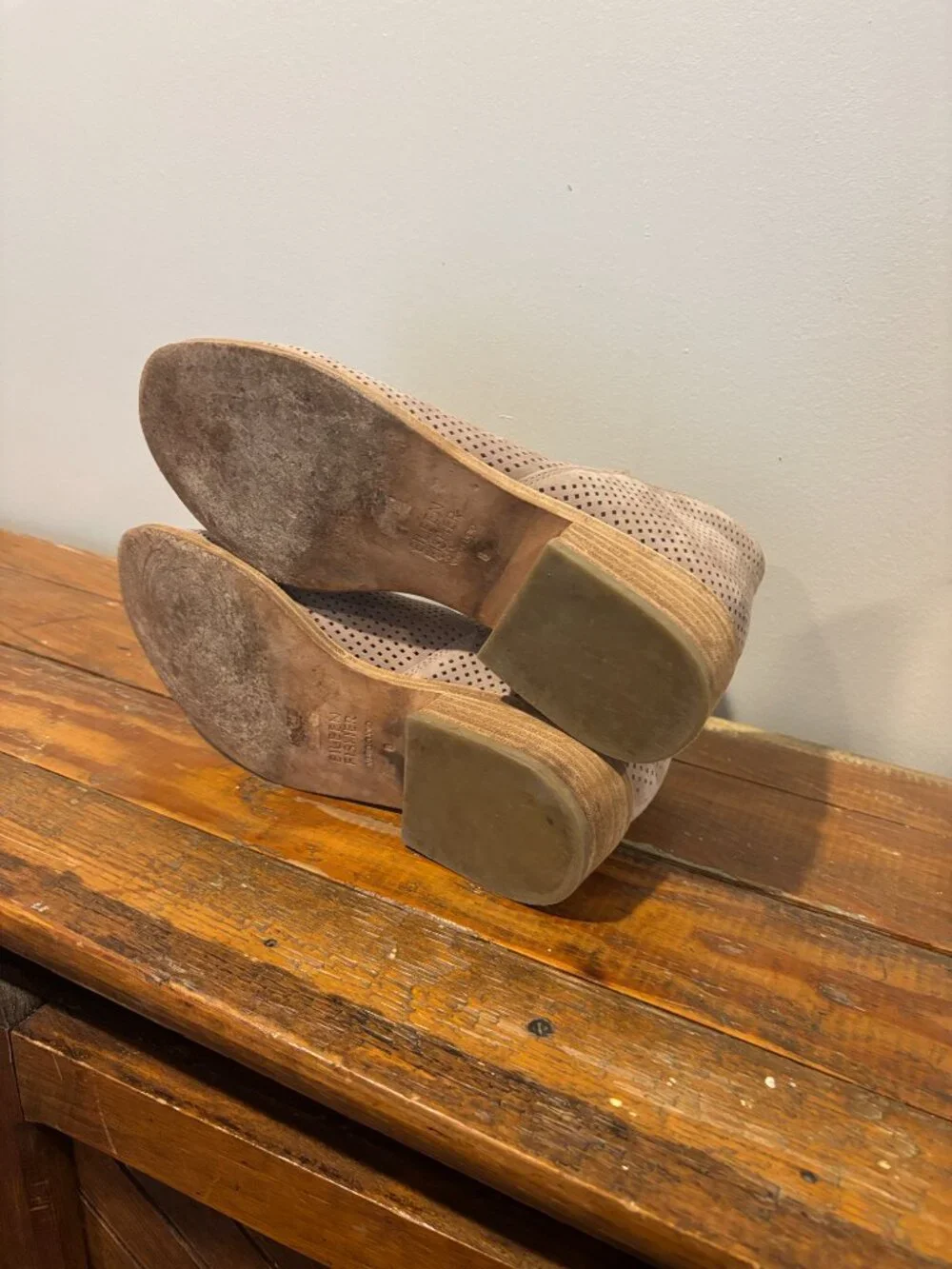 Eileen Fisher Leaf bootie perforated tan suede size 8.